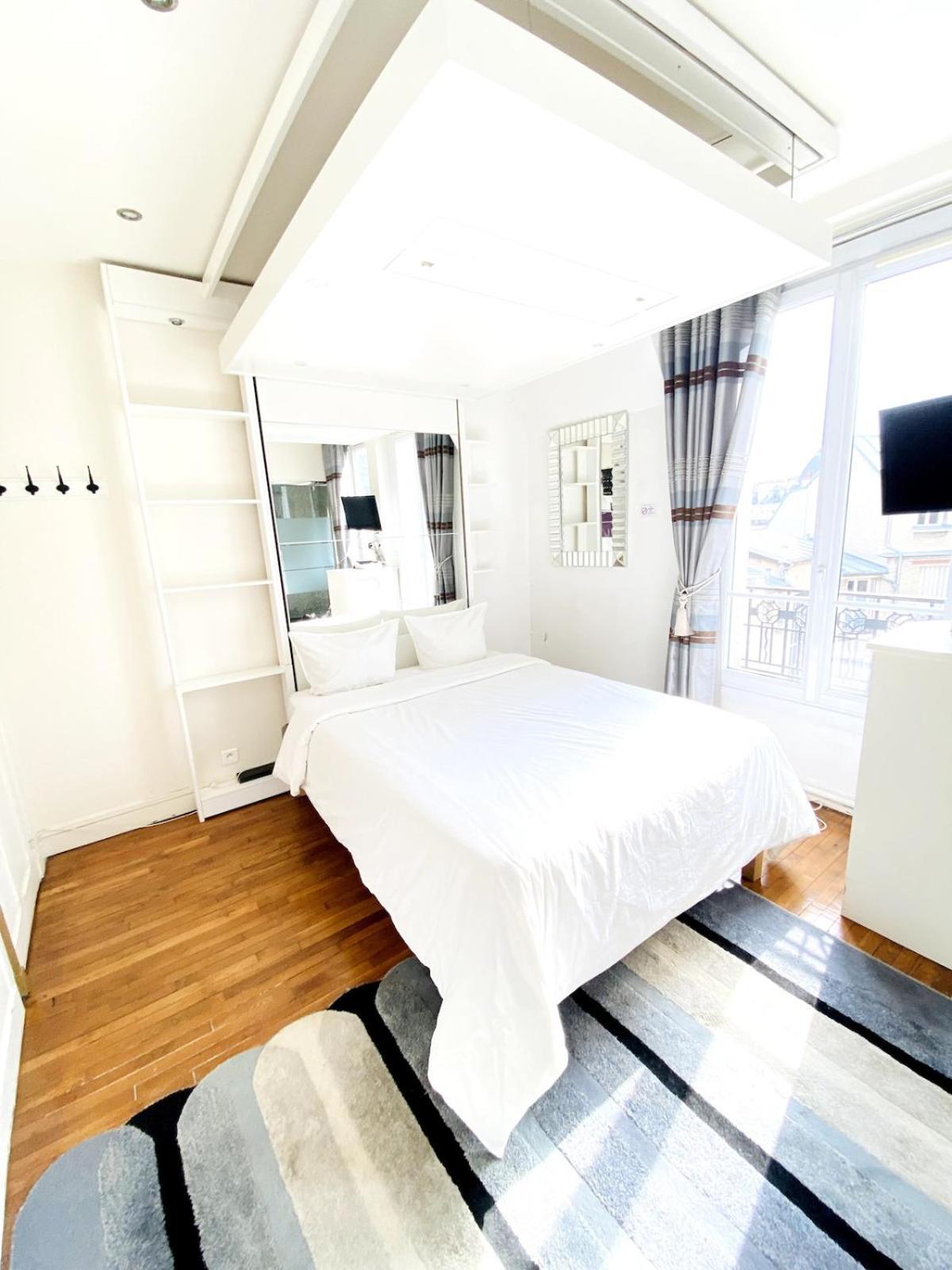 Paris Eiffel Studio Экстерьер фото